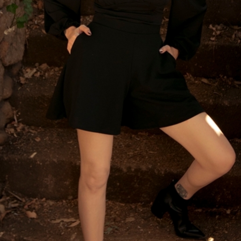 La Femme En Noir Black Widow Tap Shorts in Solid Black